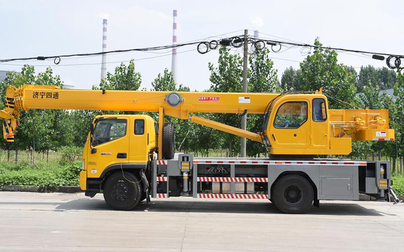 Xe cần cẩu 16T, STSQ16F-ES3