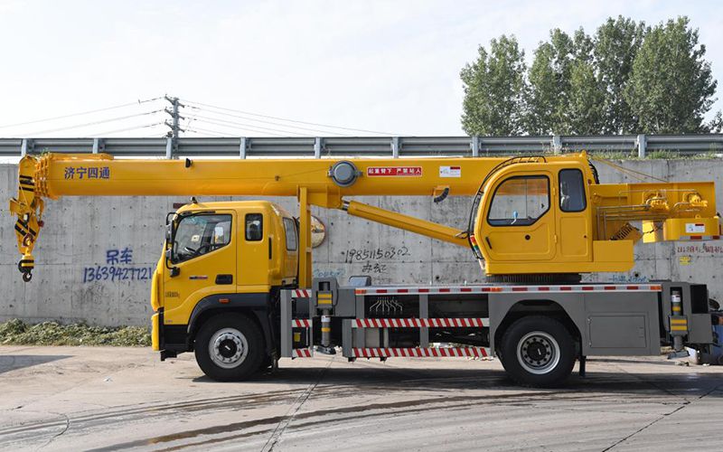 Xe cần cẩu 16T, STSQ16F-ES5