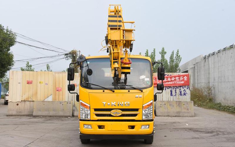 Xe cần cẩu 8T, STSQ8T