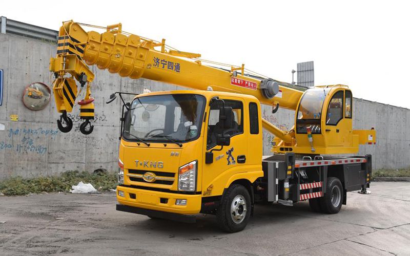 Xe cần cẩu 8T, STSQ8T