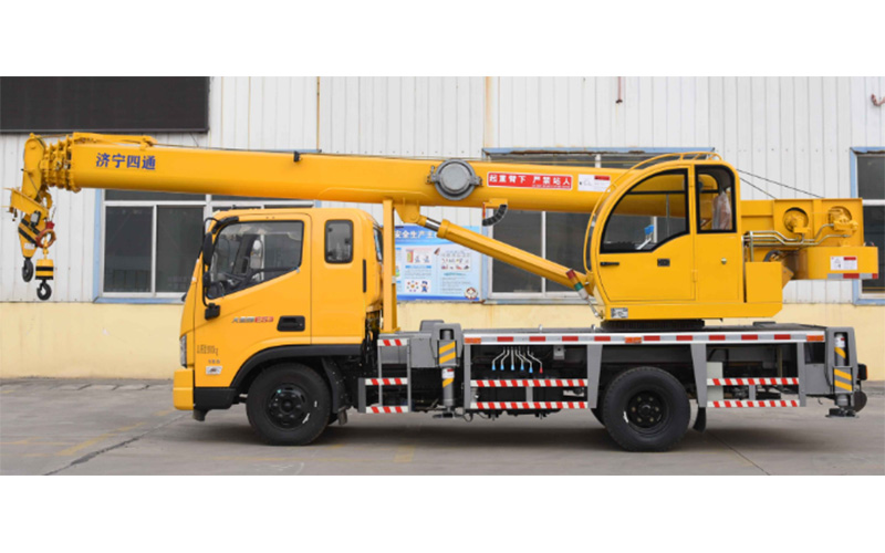 Xe cần cẩu 8T, STSQ8T