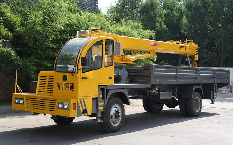 Xe tải gắn cẩu 8T, SST8SZ5