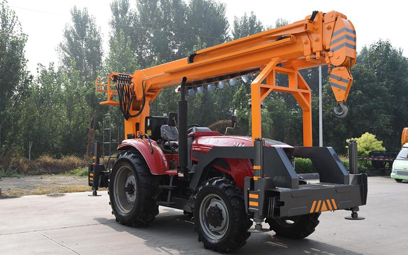 Xe cẩu bánh lốp 8T, STSQ8T
